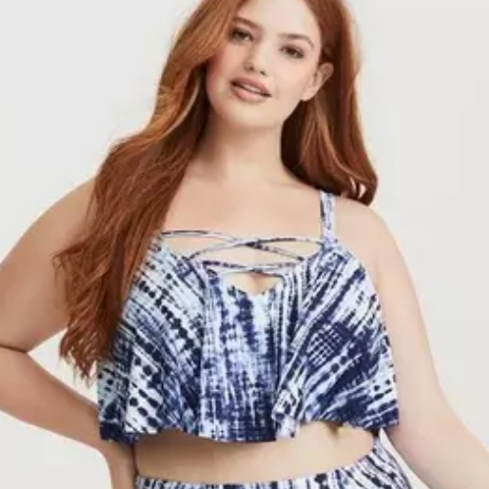 Torrid  blue tie dye bikini top Size 1